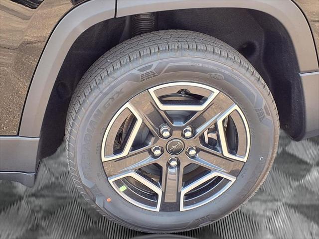 2026 Jeep Cherokee Laredo 4x4