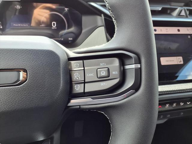 2026 Jeep Cherokee Laredo 4x4