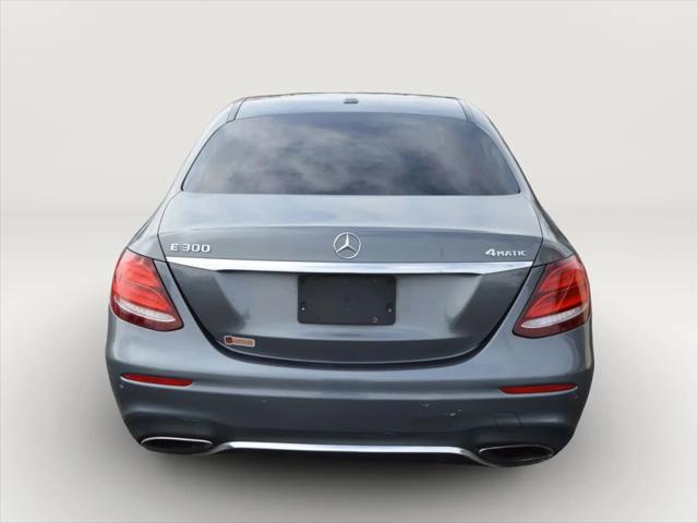 2017 Mercedes-Benz E-CLASS E 300 E 300 4MATIC Sedan 4D