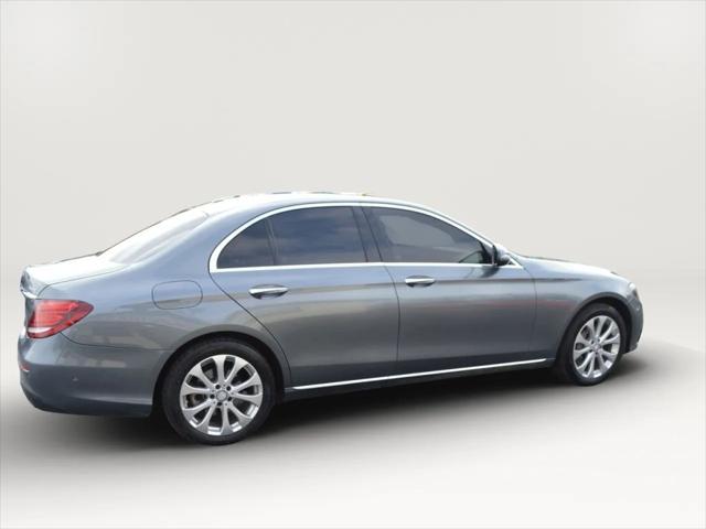 2017 Mercedes-Benz E-CLASS E 300 E 300 4MATIC Sedan 4D
