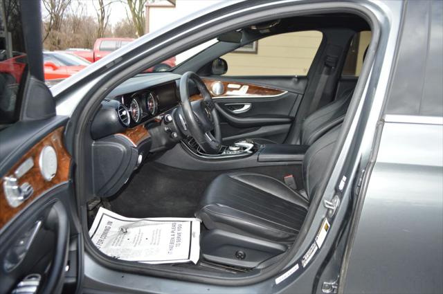 2017 Mercedes-Benz E-CLASS E 300 E 300 4MATIC Sedan 4D