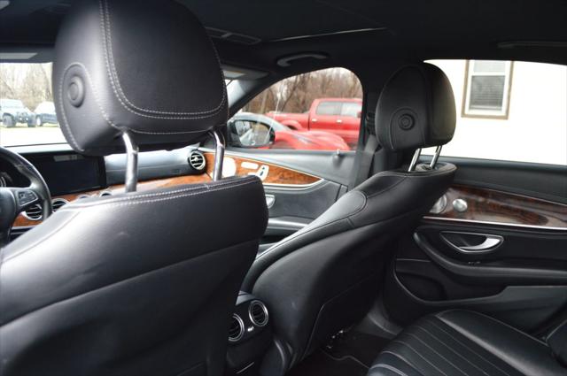 2017 Mercedes-Benz E-CLASS E 300 E 300 4MATIC Sedan 4D