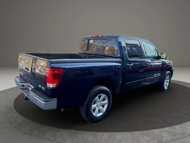 2012 Nissan Titan SV