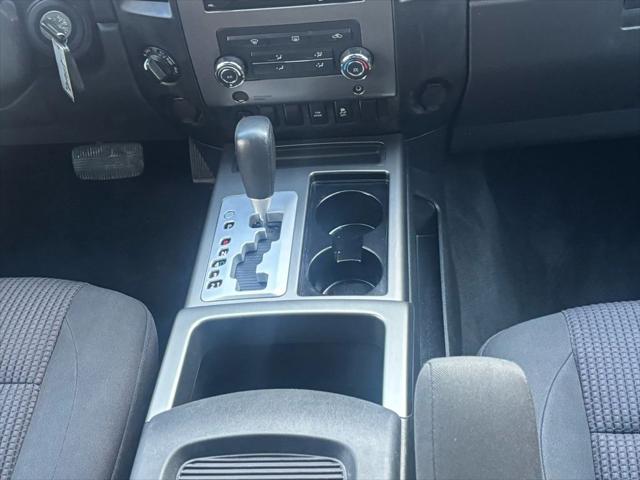 2012 Nissan Titan SV