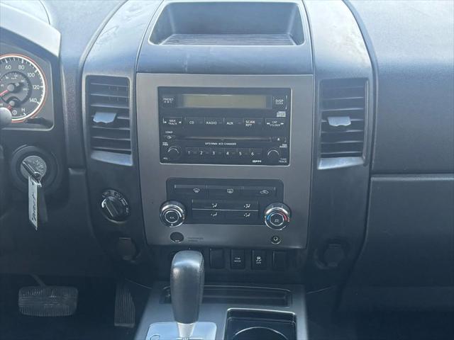 2012 Nissan Titan SV