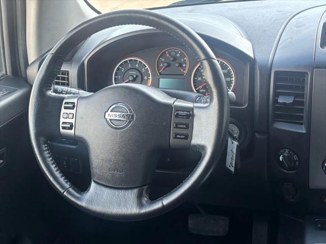 2012 Nissan Titan SV
