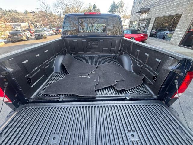 2012 Nissan Titan SV