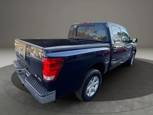 2012 Nissan Titan SV