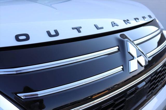 2026 Mitsubishi Outlander ES 1.5T S-AWC