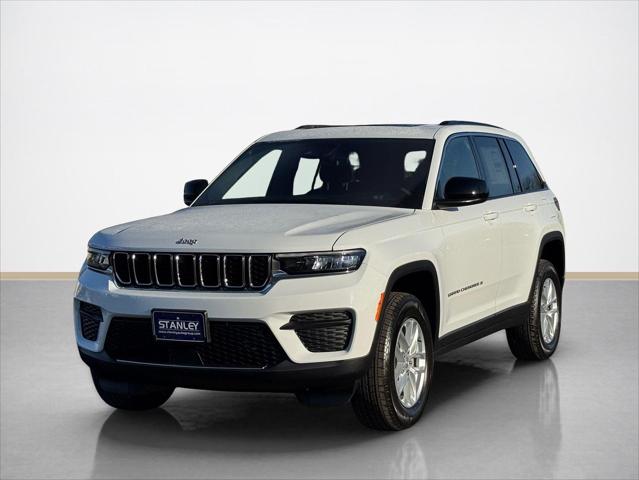 2026 Jeep Grand Cherokee Altitude 4x2
