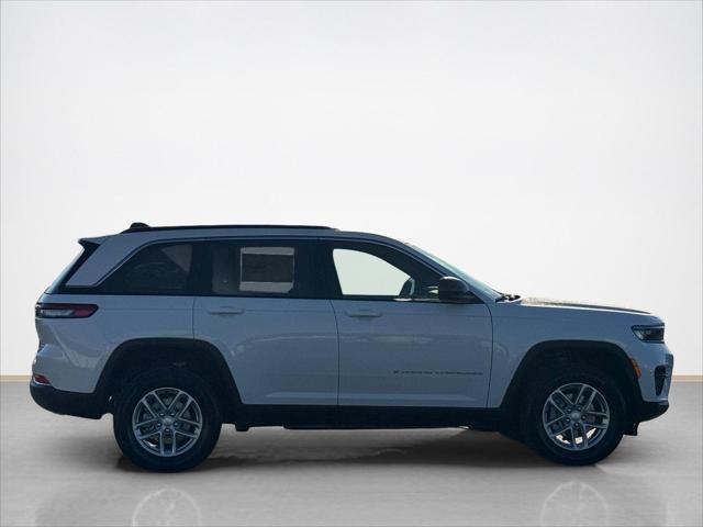 2026 Jeep Grand Cherokee Altitude 4x2