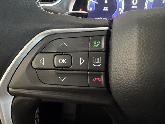 2026 Jeep Grand Cherokee Altitude 4x2