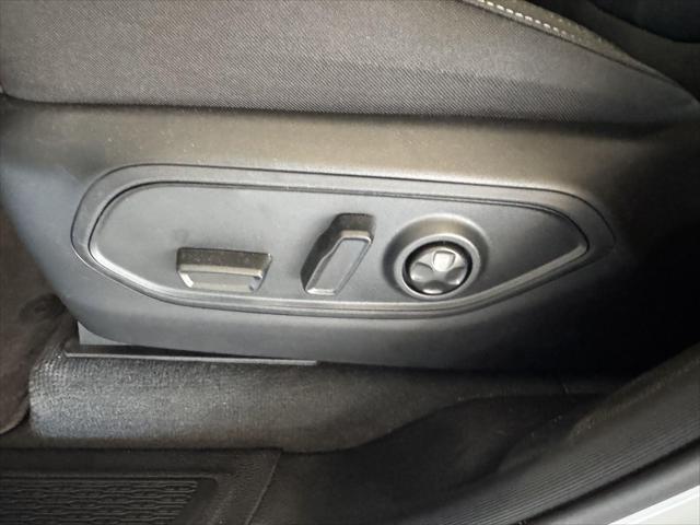 2026 Jeep Grand Cherokee Altitude 4x2