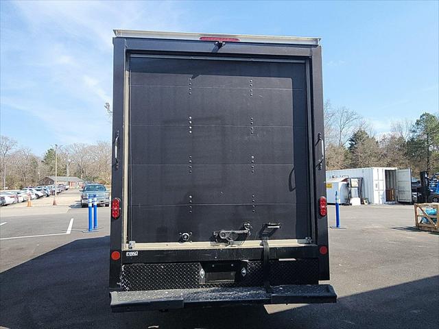 2022 Chevrolet Express Cutaway Work Van