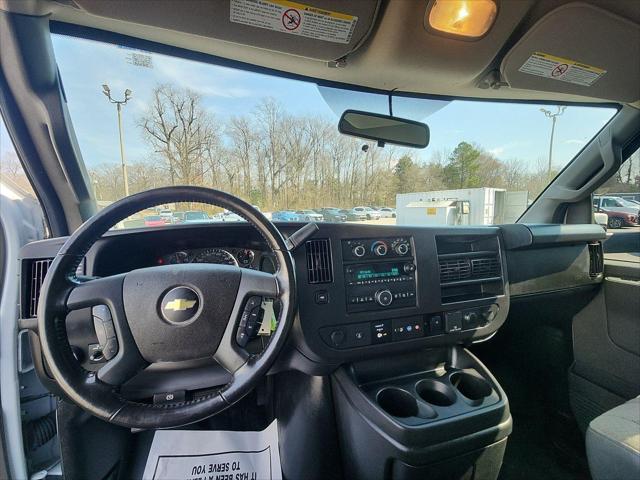 2022 Chevrolet Express Cutaway Work Van