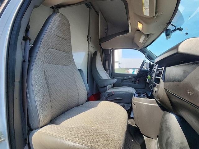 2022 Chevrolet Express Cutaway Work Van