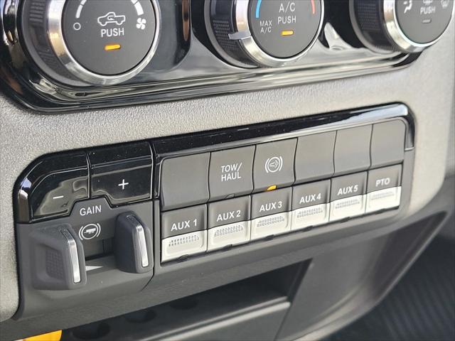 2026 Ram 5500 Tradesman/Big Horn