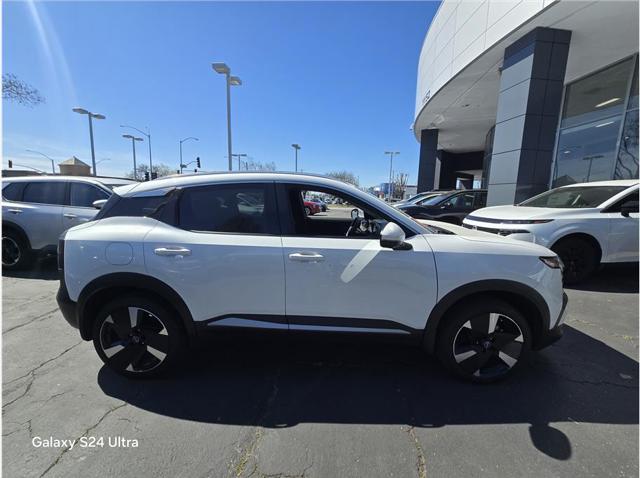 2025 Nissan Kicks SR FWD