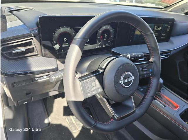 2025 Nissan Kicks SR FWD