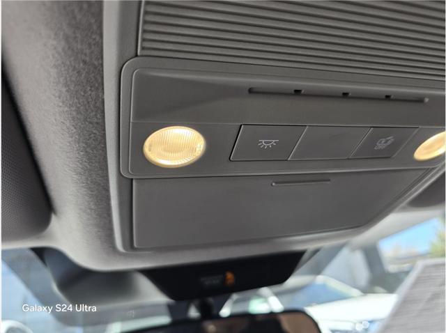 2025 Nissan Kicks SR FWD