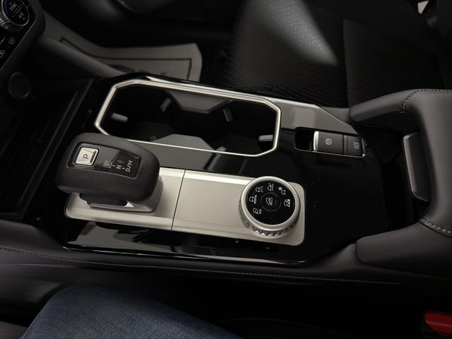 2026 Mitsubishi Outlander ES 1.5T S-AWC