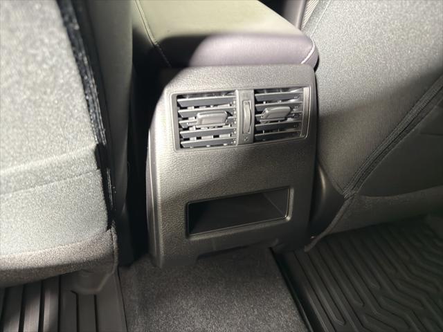 2026 Mitsubishi Outlander ES 1.5T S-AWC