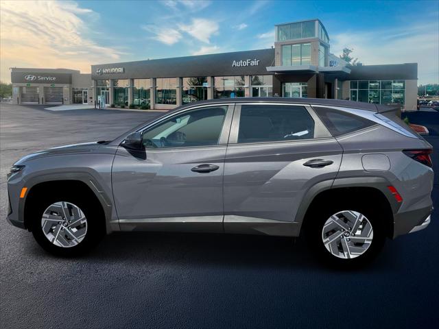 2026 Hyundai Tucson Hybrid Blue SE