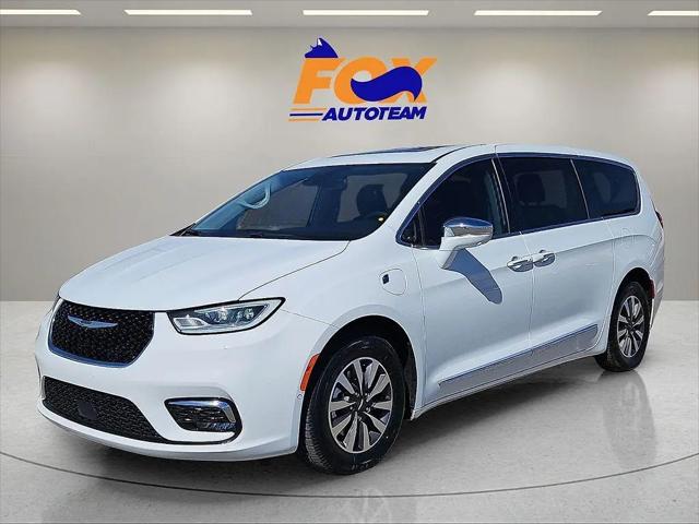 2022 Chrysler Pacifica Hybrid Limited for sale in El Paso, TX