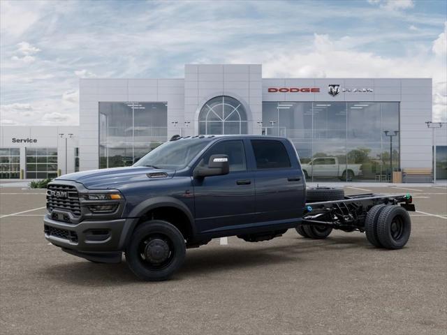 2026 RAM 5500 Chassis RAM 5500 TRADESMAN CHASSIS CREW CAB 4X4 84 CA