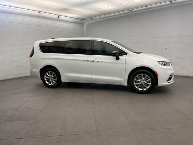 2026 Chrysler Pacifica PACIFICA SELECT 2026 Chrysler Pacifica PACIFICA SELECT