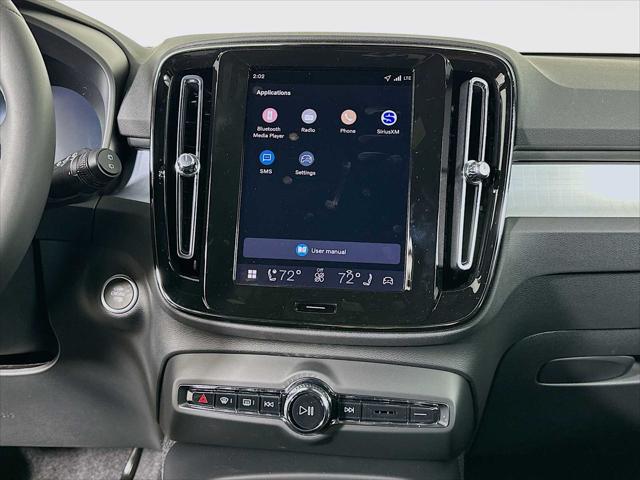 2026 Volvo XC40 Black Edition Ultra, B5 AWD Gas (mild hybrid)