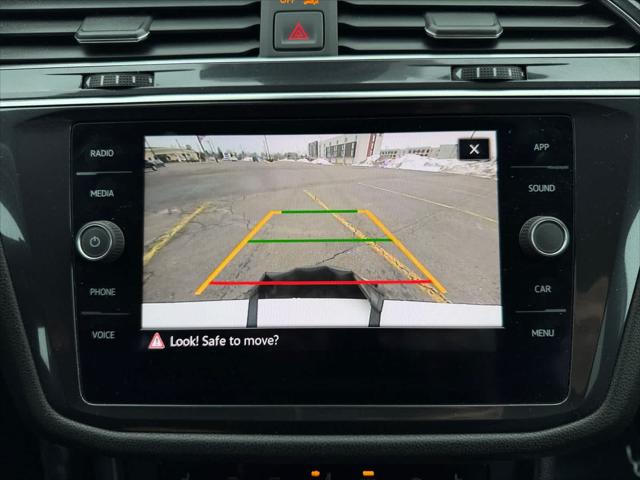 2022 Volkswagen Tiguan 2.0T SE R-Line Black