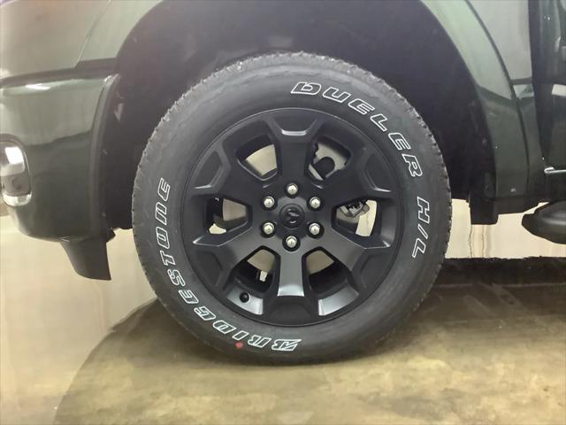 2026 Ram 1500 Big Horn Crew Cab 4x4 5'7" Box