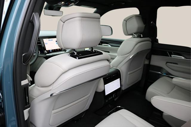 2026 Jeep Grand Wagoneer Summit Obsidian 4x4