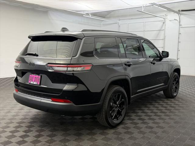 2026 Jeep Grand Cherokee Altitude 4x4