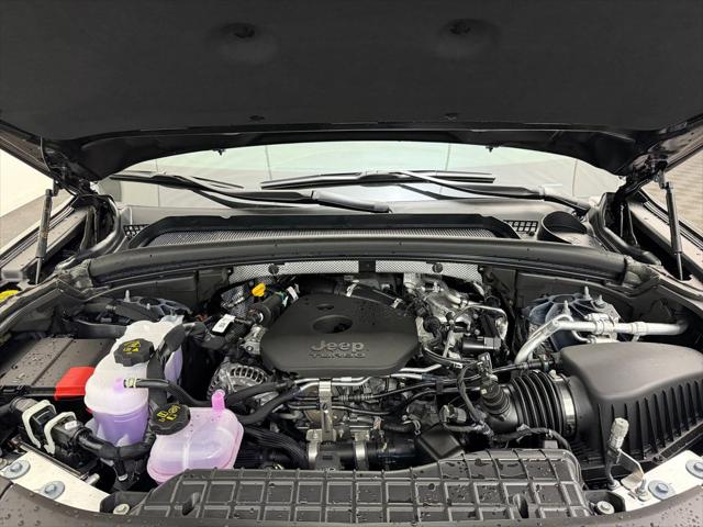 2026 Jeep Grand Cherokee Altitude 4x4