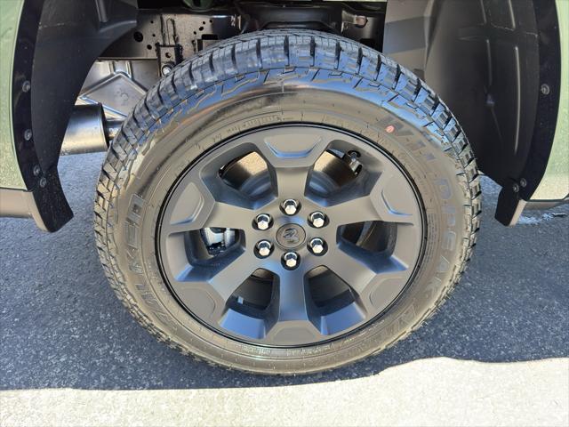 2026 Ram 1500 Big Horn Crew Cab 4x4 5'7" Box
