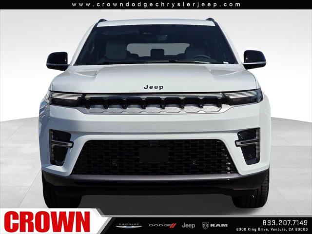 2026 Jeep Grand Wagoneer 4x2