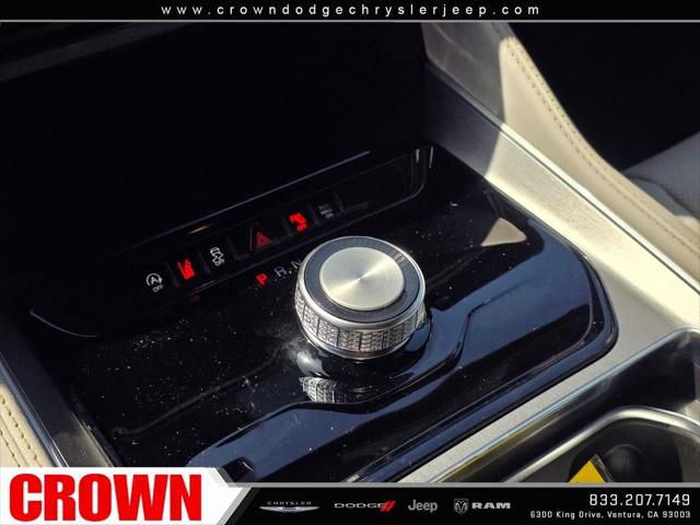2026 Jeep Grand Wagoneer 4x2