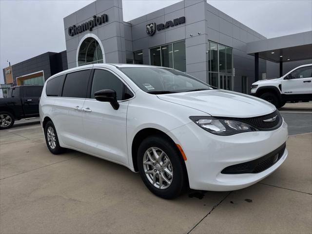 2026 Chrysler Voyager VOYAGER LX