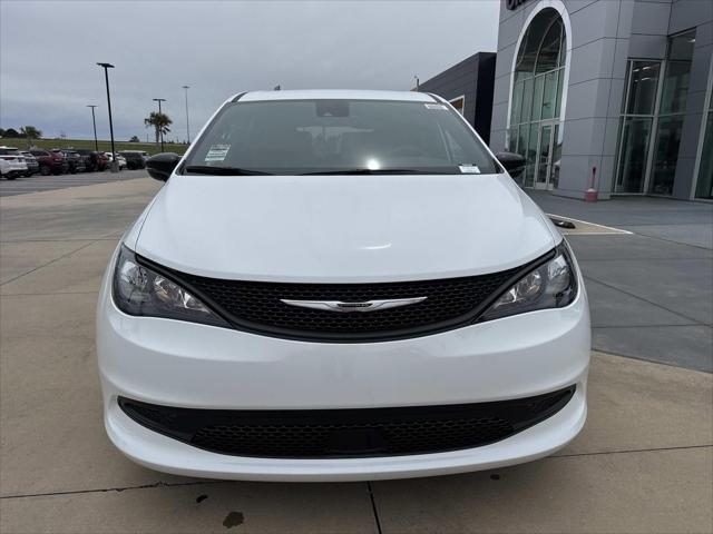 2026 Chrysler Voyager VOYAGER LX