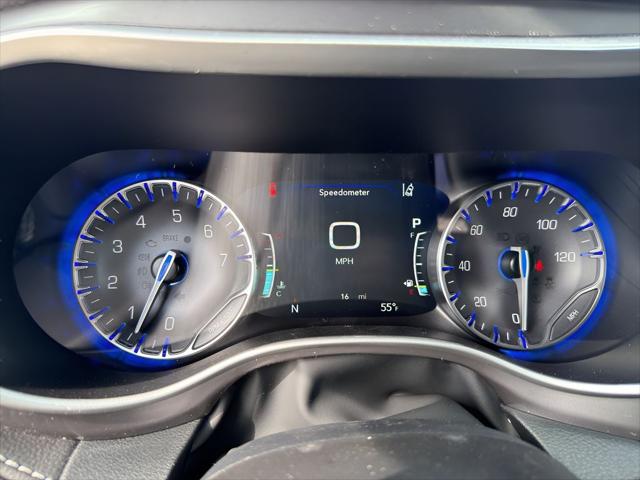 2026 Chrysler Pacifica Select AWD
