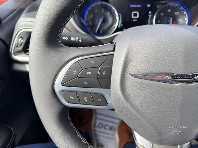 2026 Chrysler Pacifica Select AWD