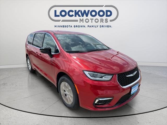 2026 Chrysler Pacifica Select AWD