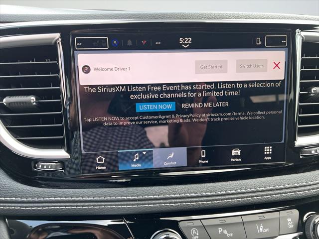 2026 Chrysler Pacifica Select AWD