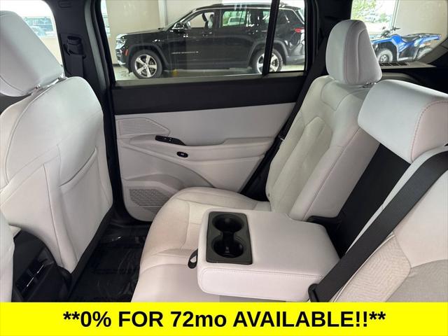 2026 Jeep Cherokee Laredo 4x4