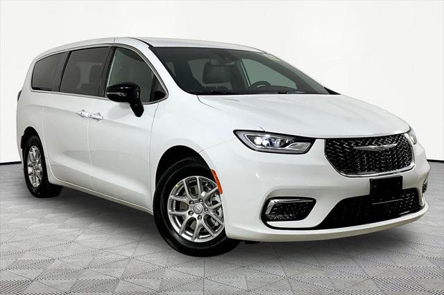 2026 Chrysler Pacifica PACIFICA SELECT