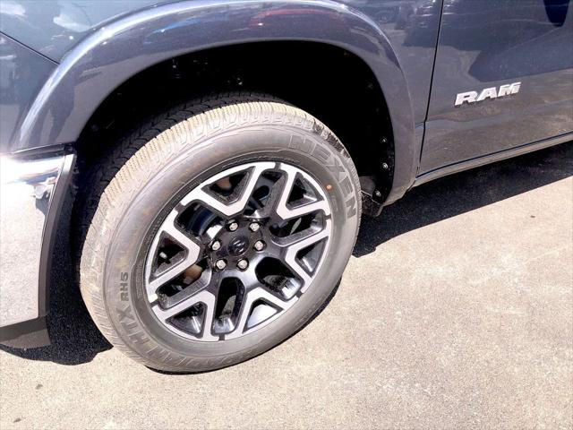 2026 Ram 1500 Laramie Crew Cab 4x4 5'7" Box