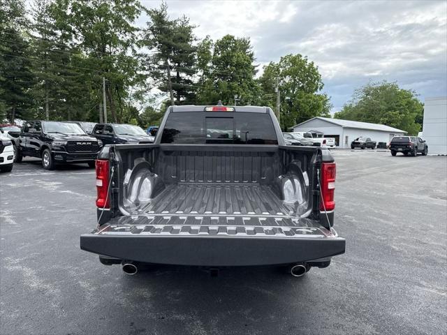 2026 Ram 1500 Laramie Crew Cab 4x4 5'7" Box