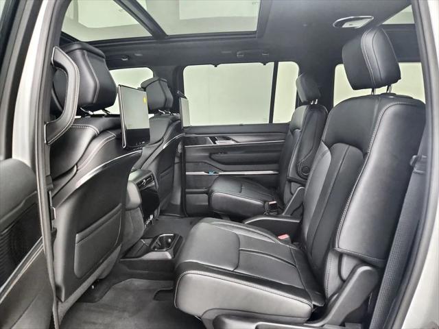 2026 Jeep Grand Wagoneer Summit Obsidian 4x4